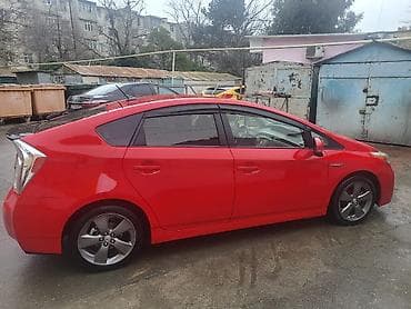 sky express gence: İCARƏ Toyota prius 2015il, buraxılış kartı var Depozit 400 azn — 3