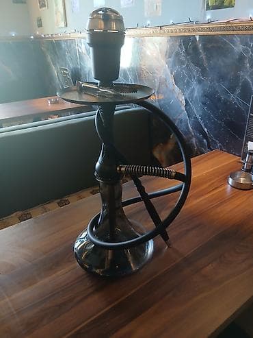 Şüşə kolbalu, müasir dizaynlı nərgilə dəsti - Komplekt: şüşə kolba