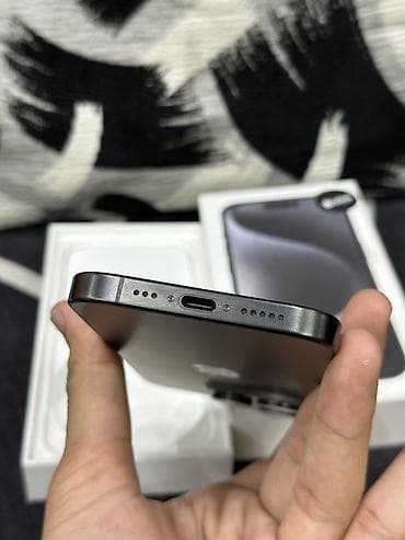 iphon 14 pro: IPhone 15 Pro, 256 GB, Natural Titanium, Simsiz şarj — 5