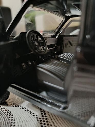 Məhsul: LADA Niva (VAZ-2121) metal maket avtomobil - Miqyas: 1:24 — 3