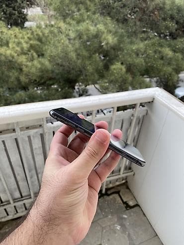 iphoe x: IPhone X, 64 GB, Space Gray — 6