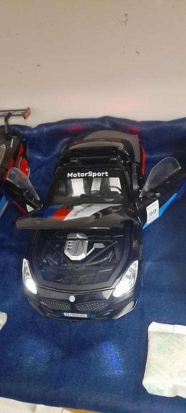 Игрушки: Oyuncaq Bmw z4 m40i gərçəkçi detallı maşın bir çox funksiyası var — 4