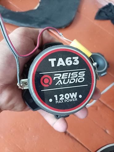 avto kalonka: Maşın üçün tam audio dəsti Tərkibi: - Reiss Audio M8ARN midbas — 7