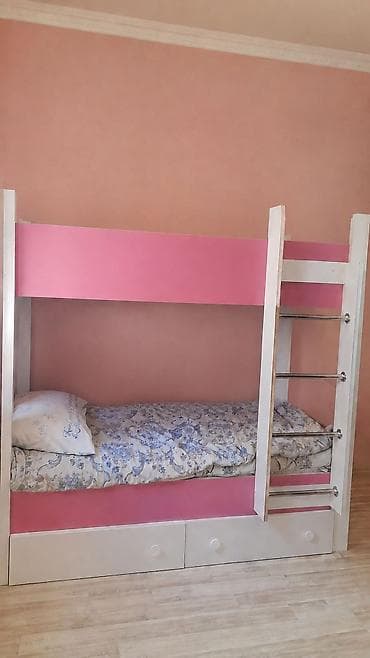Nigaz İkimertebeli carpayi satilir 200azn. Matras var. Unvan