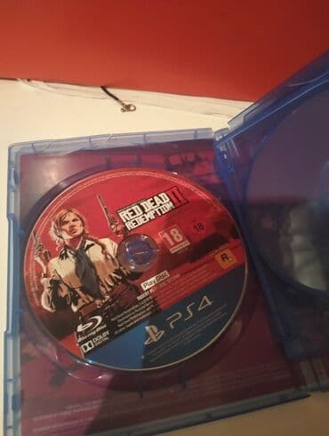 playstation 1 satilir: RDR 2 BARTER EDİLİR en çox 9-10 defe işdedilif 70 alınıb 40 Satılır — 7