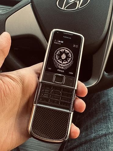 telefon xacmaz: Nokia < 2 GB Memory Capacity, rəng - Gümüşü, Düyməli — 2