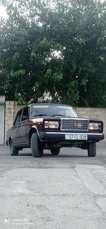 lada sükan: VAZ (LADA) 2107: 1.6 l | Sedan — 3