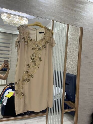 узбекское платье со штанами: 1defe geyinilib. cox baha alinib el islemelidir. Qaslarla bezedilib — 1