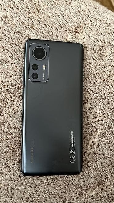 Xiaomi 12, rəng - Qara