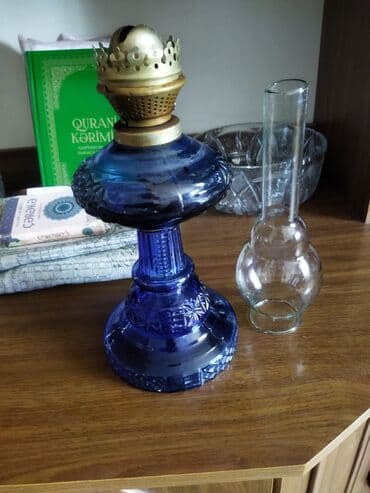 gece lampası: Qədimi lampa.Əla vəziyyətdədir .Ün:Pas.KirovM.Rəsulzadə — 1