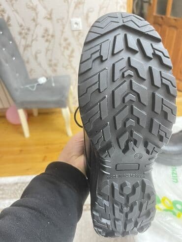 Səndəl və şəp-şüplər: Məhsul: Qara kişi ayaqqabısı (yarımboqda/boot) - Material: hamar qara — 5