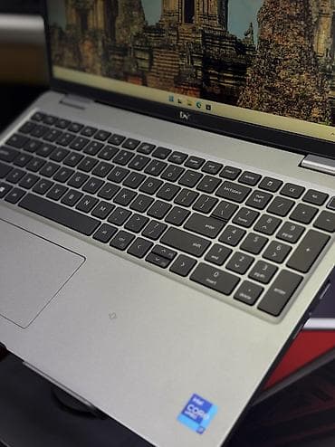 tesla adapter: İşlənmiş Dell Latitude, 15.6 ", Intel Core i7, 256 GB, Ünvandan götürmə, Pulsuz çatdırılma, Ödənişli çatdırılma — 4