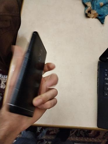 ekrani sinmis telefonlar: Xiaomi Redmi Note 4 ekranı yanıb — 5