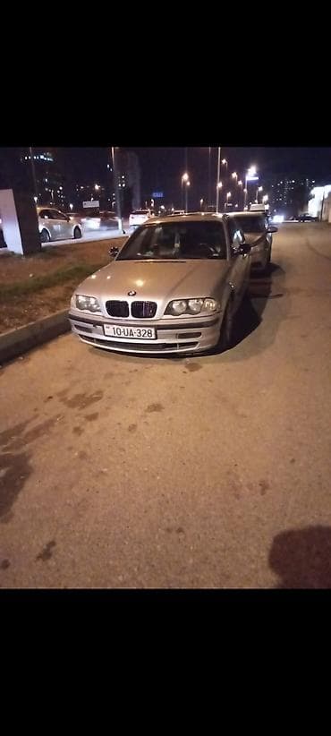 bmv x7: BMW 3 Series E46 sedan – 328i - Kuzov: sedan, gümüşü rəng - Model — 1