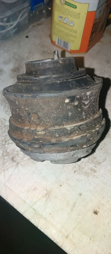 Sbor motorlar və silindr başlıqları: Mercedes-Benz 270, 2.7 l, Dizel, 2004 il, İşlənmiş — 2