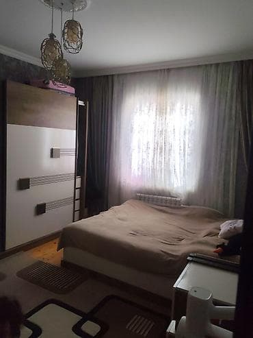 kireditle heyet evleri: Tam mebellə döşənmiş həyət evi - Planlama: geniş qonaq otağı, 3 yataq — 3