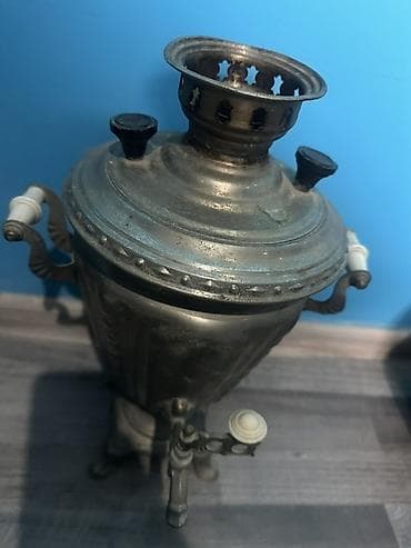 Шланги: Klassik kömür/odunla işləyən metal samovar - Material: ağır tökmə — 2