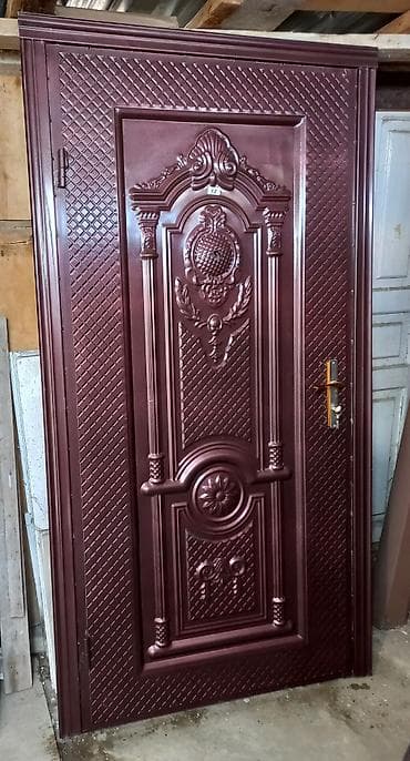 Двери и комплектующие: Seyf qapı səliqəli vəziyyətdə çölə sola açılandı zamoku ruckası açarı — 1