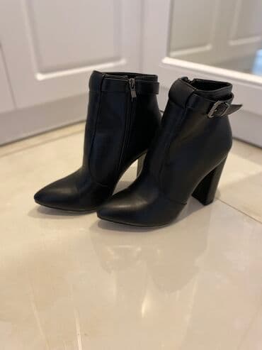 Ölçü: 40, rəng - Qara, Yeni