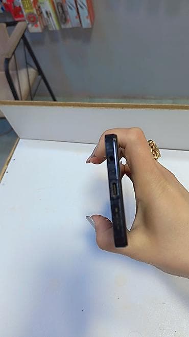 htc 5: Model: JGAURORA A5S (şüşə panel) Ölçülər: 128 × 112 × 2 sm Qalınlıq — 2