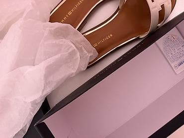 Basanoşka və səndəllər: Tommy Hilfiger, Ölçü: 37, rəng - Ağ, Yeni — 6