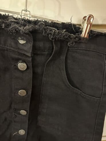 Kurtkalar: Qara denim ətək - Material: qalın denim (cotton qarışımı) - Rəng: tam — 1