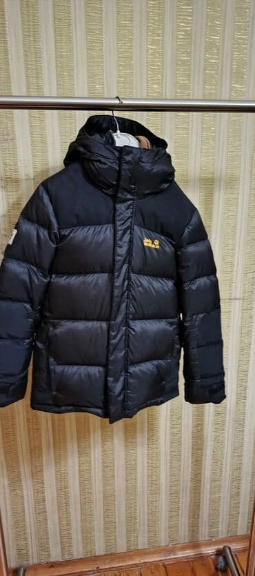 утепленные спортивные костюмы: Qara rəngli qış gödəkcəsi – Jak Wolskin (loqosu ön hissədə) — 3