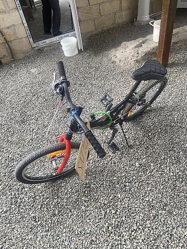 velolar: Uşaq/yüngül yeniyetmə üçün şəhər tipli velosiped - Rəng: qara — 1