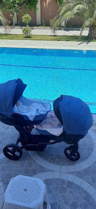 Əkizlər üçün araba