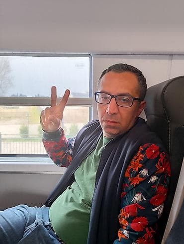 şexsi surucu: Личный водитель, 43 лет, стаж 20 лет, С личным транспортом — 2