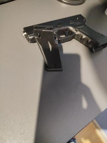 glock 17 oyuncaq: Oyuncaqlar — 3