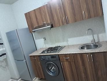 kiraye boş evler: Ev Kristal Abşeron Xırdalanda yerləşir(köhnə bazarın yanı) . Evdə — 3