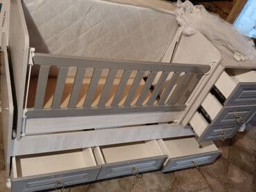 i̇sti pol: Oğlan və qız üçün, Dördbucaq, Beşik, Matras ilə, Yellənmə mexanizmsiz — 5