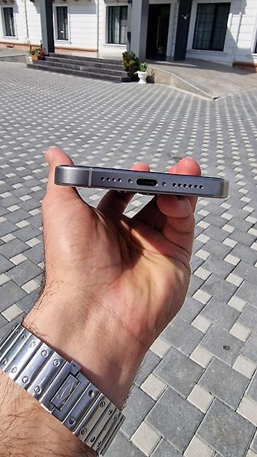 telefonun: IPhone 15 Pro Max, 256 GB, Gümüşü — 5