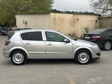 chevrolet aveo 2014: Opel Astra: 1.3 l | 2008 il 10000 km Hetçbek — 10