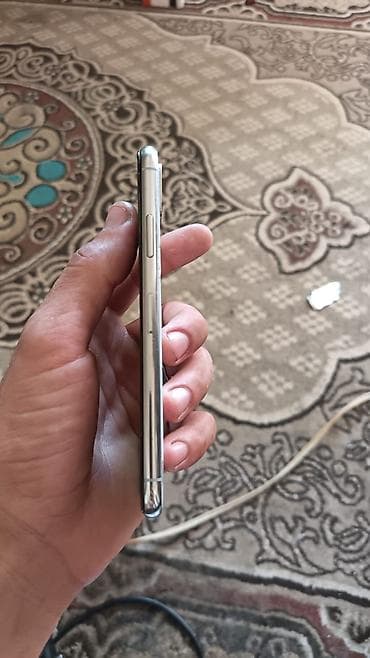 ayfon 11 puro: IPhone X, 64 GB, Matte Gold, Face ID — 4