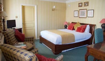 kirayə ev nerimanov: Hotel bakida 30 azn — 2