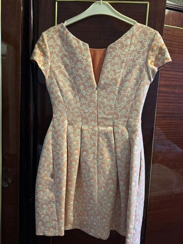 dest paltar: Her bir paltarin qiymeti 20 Azn, kime maraqlqidirsa hansi paltar yazin — 2