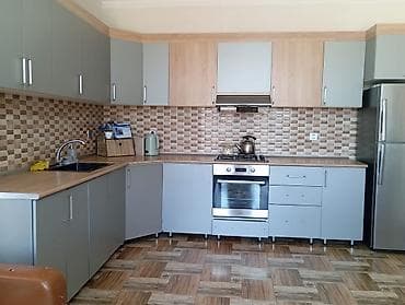 balta: **Mətbəx mebeli satılır – 400 AZN** Təcili satılır. Səliqəli — 1