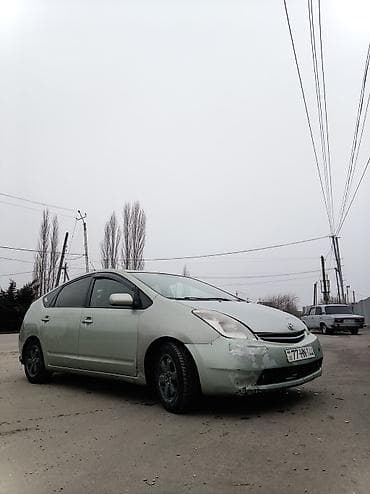 prius v: Toyota Prius 20 kuza. 2007. Motor yeni yığılıb. Batareyka "30" kuzanın — 2