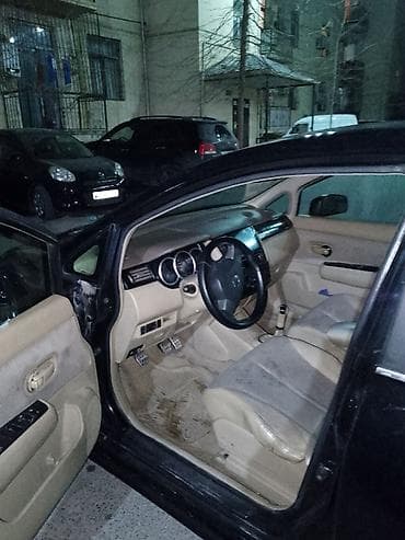 sedan avtomobil: Nissan Tiida: 1.6 l | 2007 il Sedan — 5