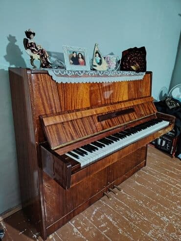 акустическая ударная установка: Upright pianino - Klassik vertikal (upright) pianino, parlaq taxta — 4