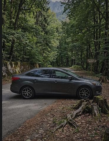 chevrolet niva satilir: Ford Focus sedan – benzinli, avtomat ötürücülü, boz rəng. Şəhər və — 4