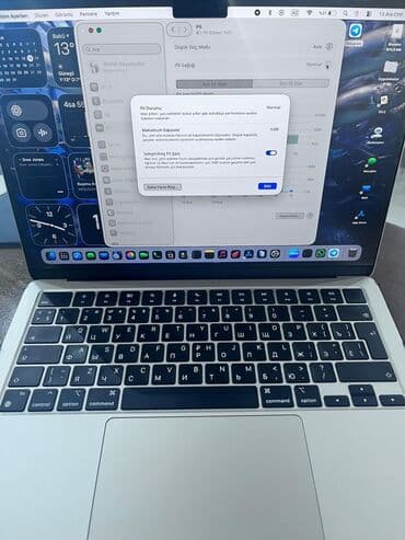 MSI: Apple MacBook (gümüş rəng) - Ekran: 13.6" Liquid Retina, nazik — 6