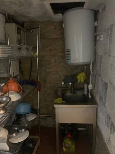 arenda kafelər: Nəsimi rayonu,Azadliqla Inqilab kucesinin kesişmesinde yerlesen,9 — 7