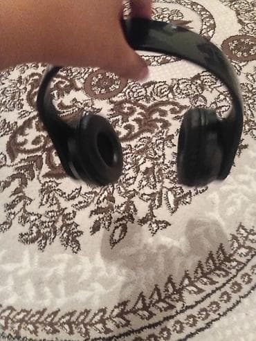 baku electronics tv: Bluetooth qulaqlıq – over-ear, qara rəng - Simsiz bağlantı: Bluetooth — 6