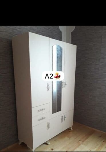 dəhliz dolabı işlənmiş: İşlənmiş, Düz dolab, Qarderob, paltar dolabı — 1