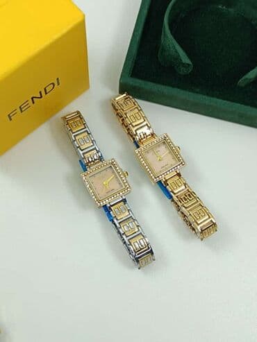 qadın qol saatları: Saatlar
Qadın saatları
Fendi Orijinal 
Metrolara pulsuz çatdırılma — 4
