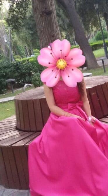 сони на прокат: Yeni kimidir. Bir defe geyinilib. 30 azna satiram. S-m rzmer — 1