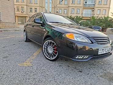 opel astra qapi: Avtomobil: Sedanın sinifində şəhər və magistral sürüşlər üçün rahat və — 1